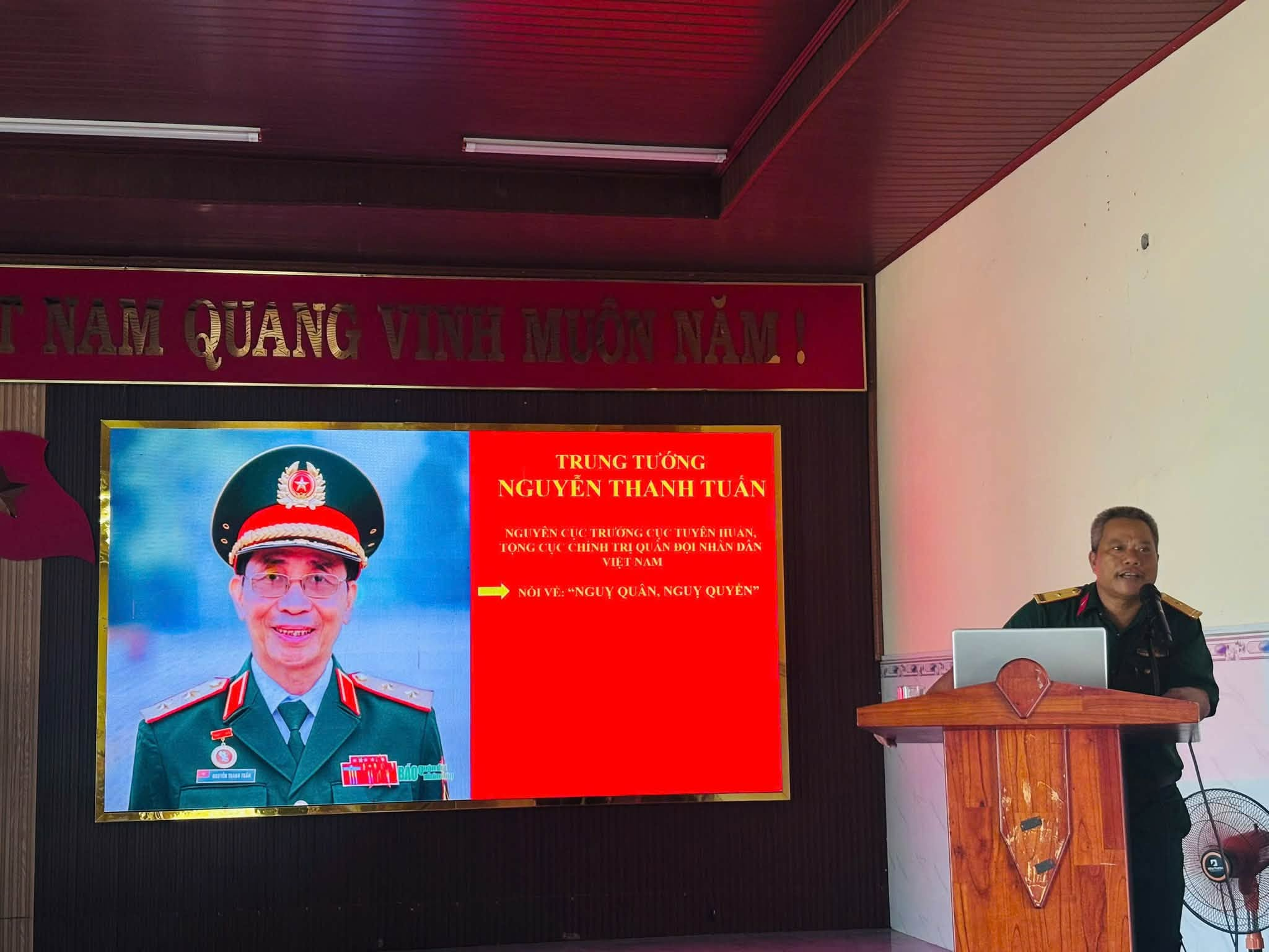 anh tin bai